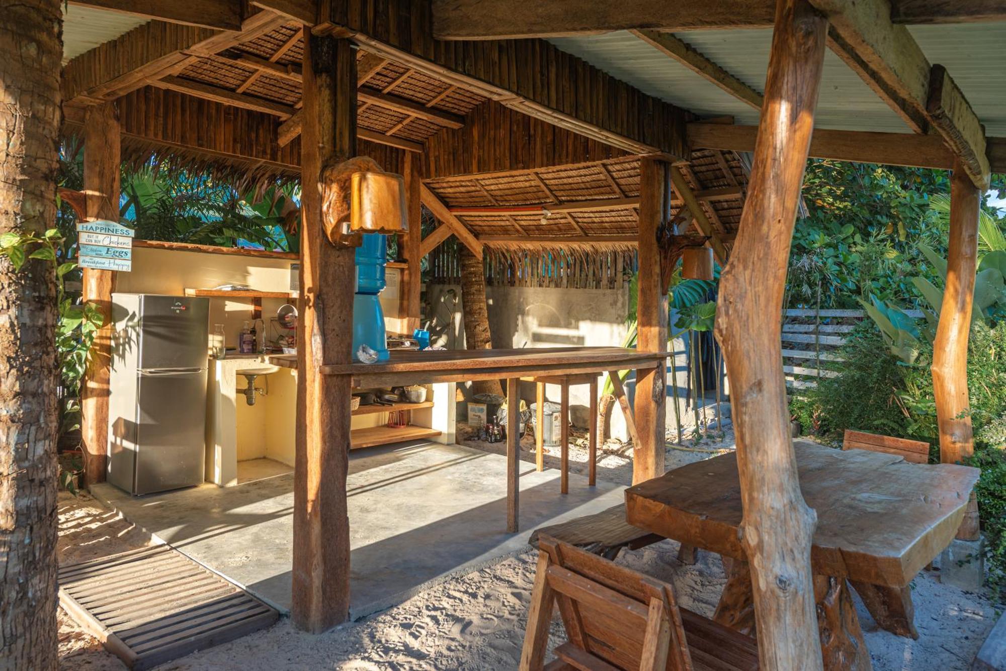 Camanolo Homestay 卢纳将军城 外观 照片