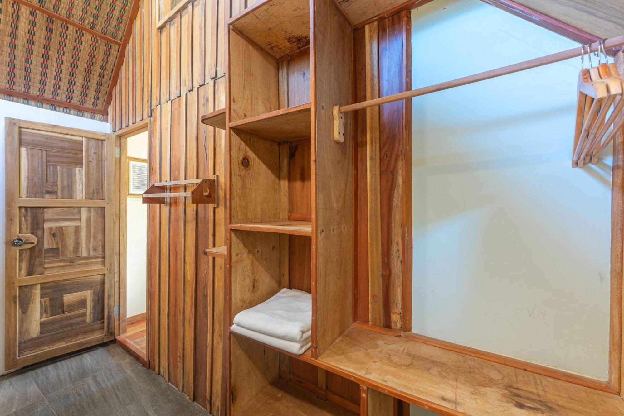 Camanolo Homestay 卢纳将军城 外观 照片
