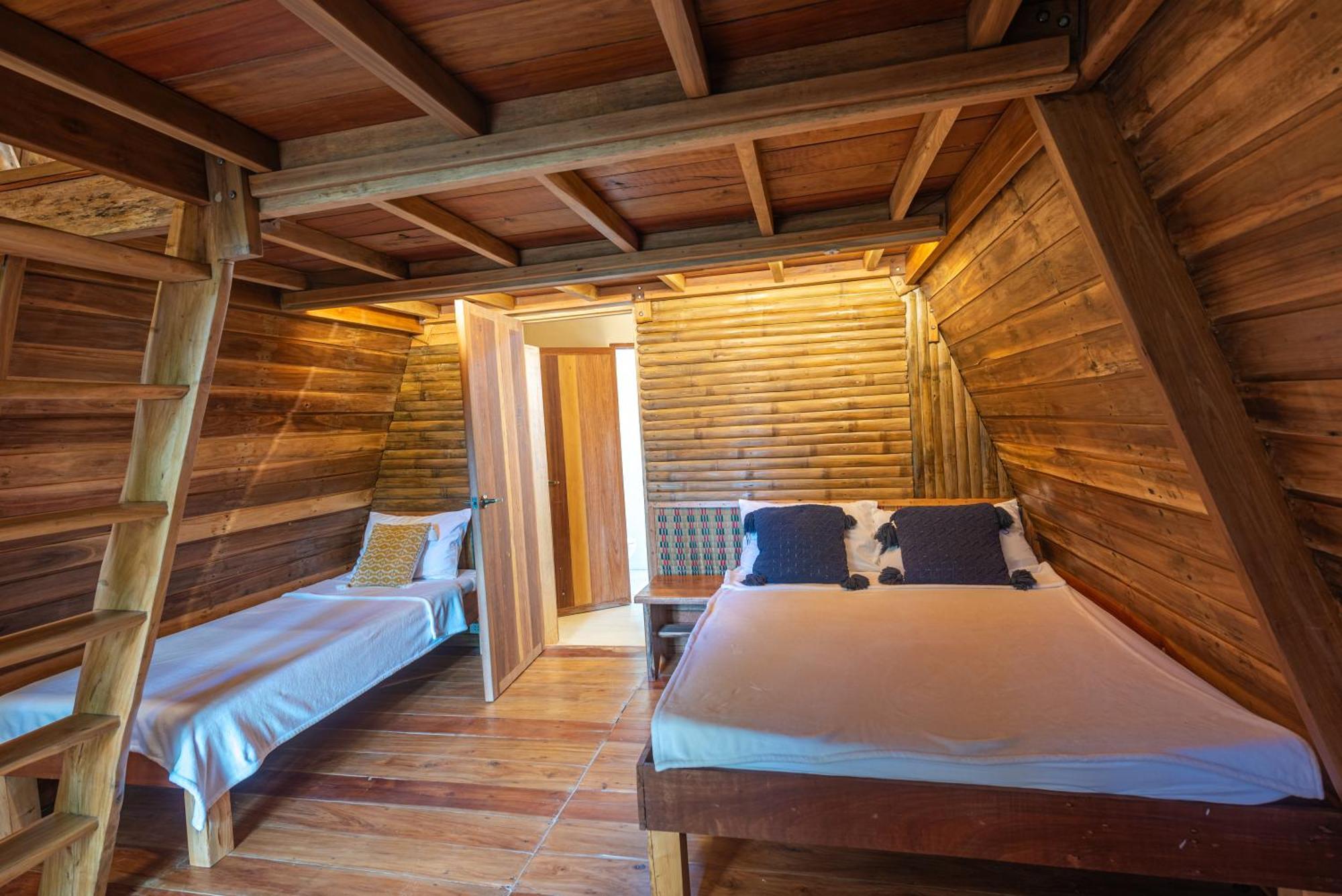 Camanolo Homestay 卢纳将军城 外观 照片